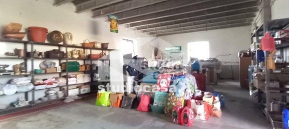 3 Schlafzimmer Haus in Dovera, Italy, Nr. 266847 40