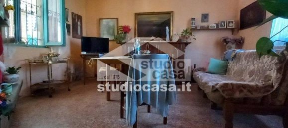 3 Schlafzimmer Haus in Dovera, Italy, Nr. 266847 3