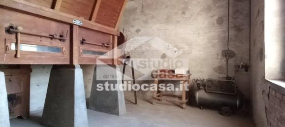 3 Schlafzimmer Haus in Dovera, Italy, Nr. 266847 30