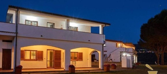 12 bedrooms Villa in Ricadi, Italy No. 125747 14