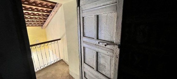 5 rooms House in Giffoni Valle Piana, Italy No. 27870 4