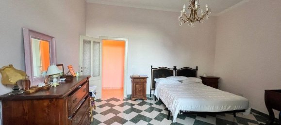 5 rooms House in Giffoni Valle Piana, Italy No. 27870 15