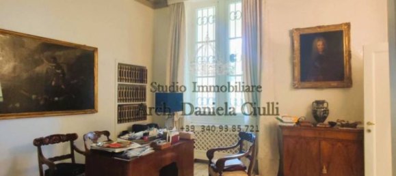 4 bedrooms Apartment in Florence, Italy No. 148001 20