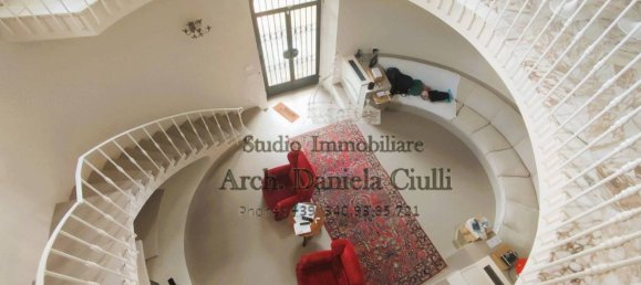 4 bedrooms Apartment in Florence, Italy No. 148001 14