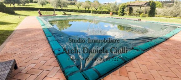 4 bedrooms Apartment in Florence, Italy No. 148001 6