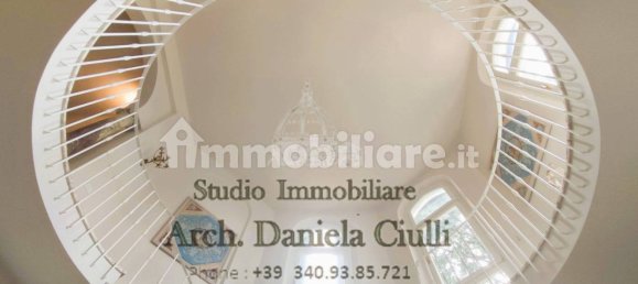 4 bedrooms Apartment in Florence, Italy No. 148001 11