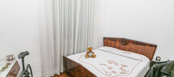 8 rooms Apartment in Genoa, Italy No. 299793 18