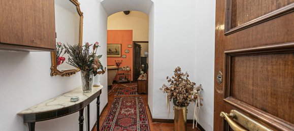 8 rooms Apartment in Genoa, Italy No. 299793 2