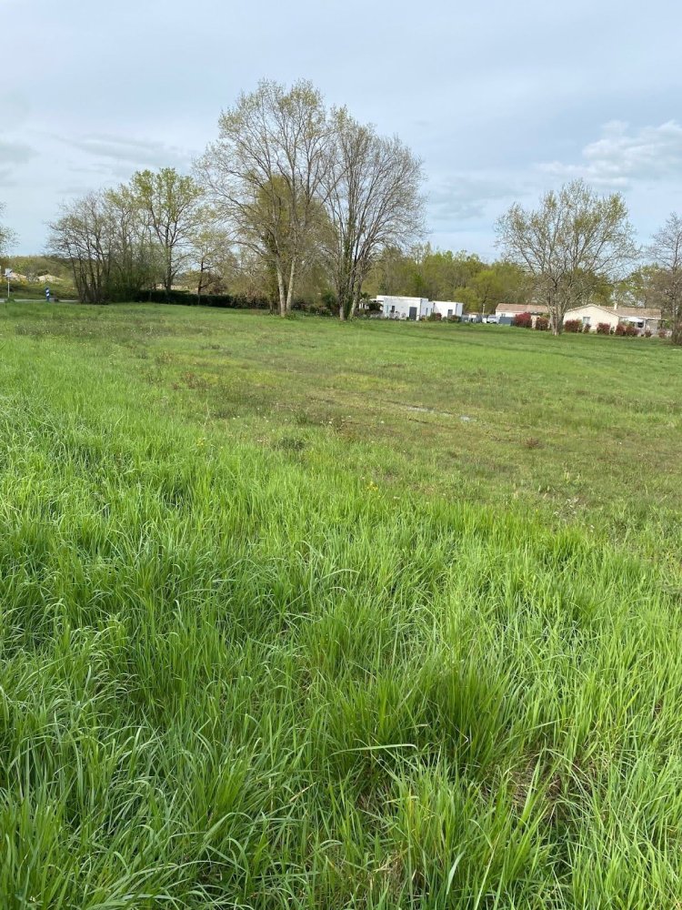 Grundstück in Talais, France 1057m², Nr. 42334