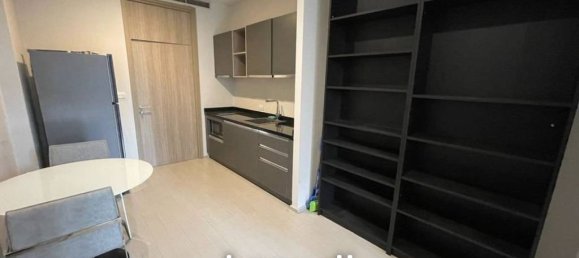 1 bedroom Condo in Bangkok, Thailand No. 19045 2