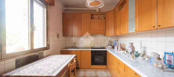 Casa de 5 dormitorios en Carpi, Italy No. 377034 5