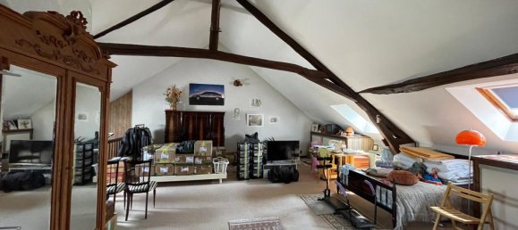 Casa de 5 dormitorios en Dun-sur-Auron, France No. 256143 3