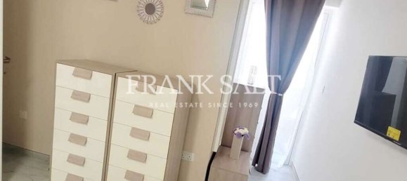 Apartamento de 2 dormitorios en Saint Paul's Bay, Malta No. 8120 11