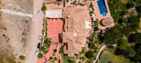 Вилла с 4 спальнями в Малага, Испания № 105446 56