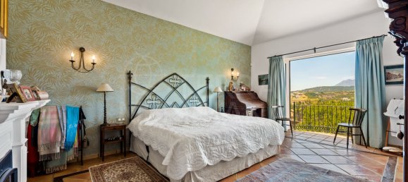 Вилла с 4 спальнями в Малага, Испания № 105446 43