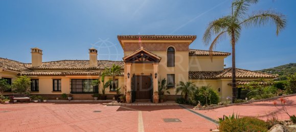 Вилла с 4 спальнями в Малага, Испания № 105446 42