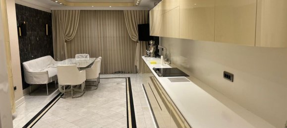 Квартира с 6 спальнями в Баку, Азербайджан № 1555 23