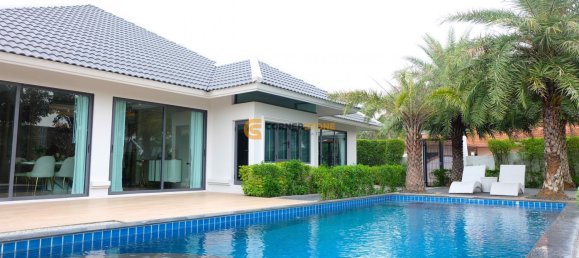 250m² House in Pattaya, Thailand No. 27423 5
