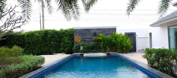 250m² House in Pattaya, Thailand No. 27423 4