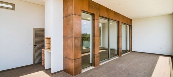 3 bedrooms House in Mexilhoeira Grande, Portugal No. 121372 14