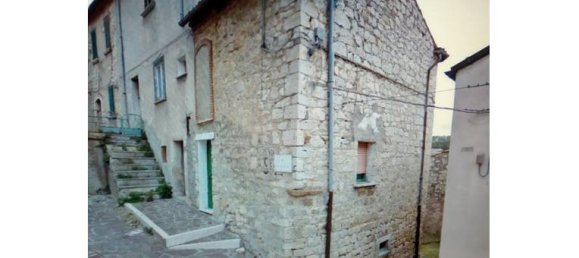 5 rooms House in Castropignano, Italy No. 319670 7