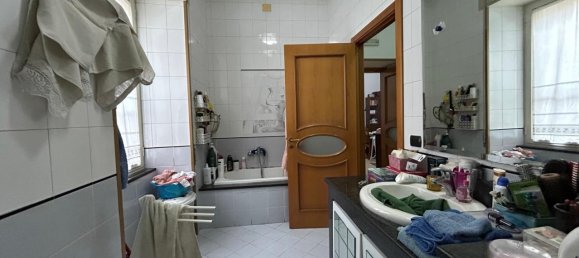 5-Zimmer Wohnung in Naples, Italy, Nr. 174000 10