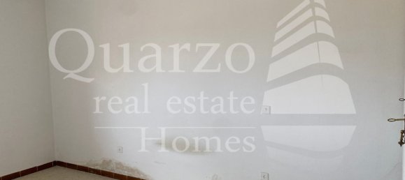 Apartamento de 4 dormitorios en Segovia, Spain No. 28552 6