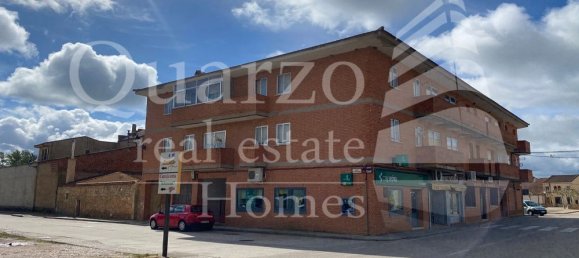 Apartamento de 4 dormitorios en Segovia, Spain No. 28552 26