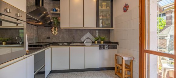 5 rooms House in Cervia, Italy No. 80181 19