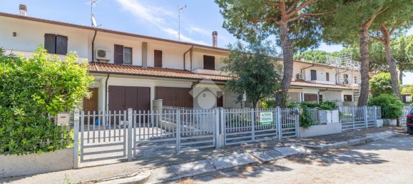 5 rooms House in Cervia, Italy No. 80181 27