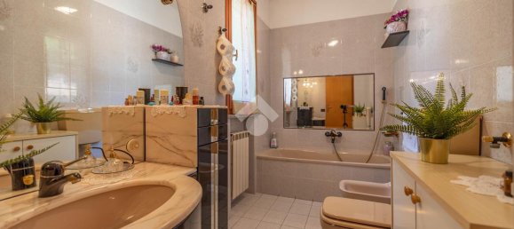 5 rooms House in Cervia, Italy No. 80181 23