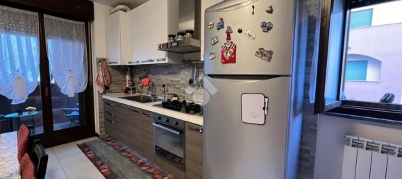 Apartamento de 2 divisões em Carugate, Italy N.º 5018 15