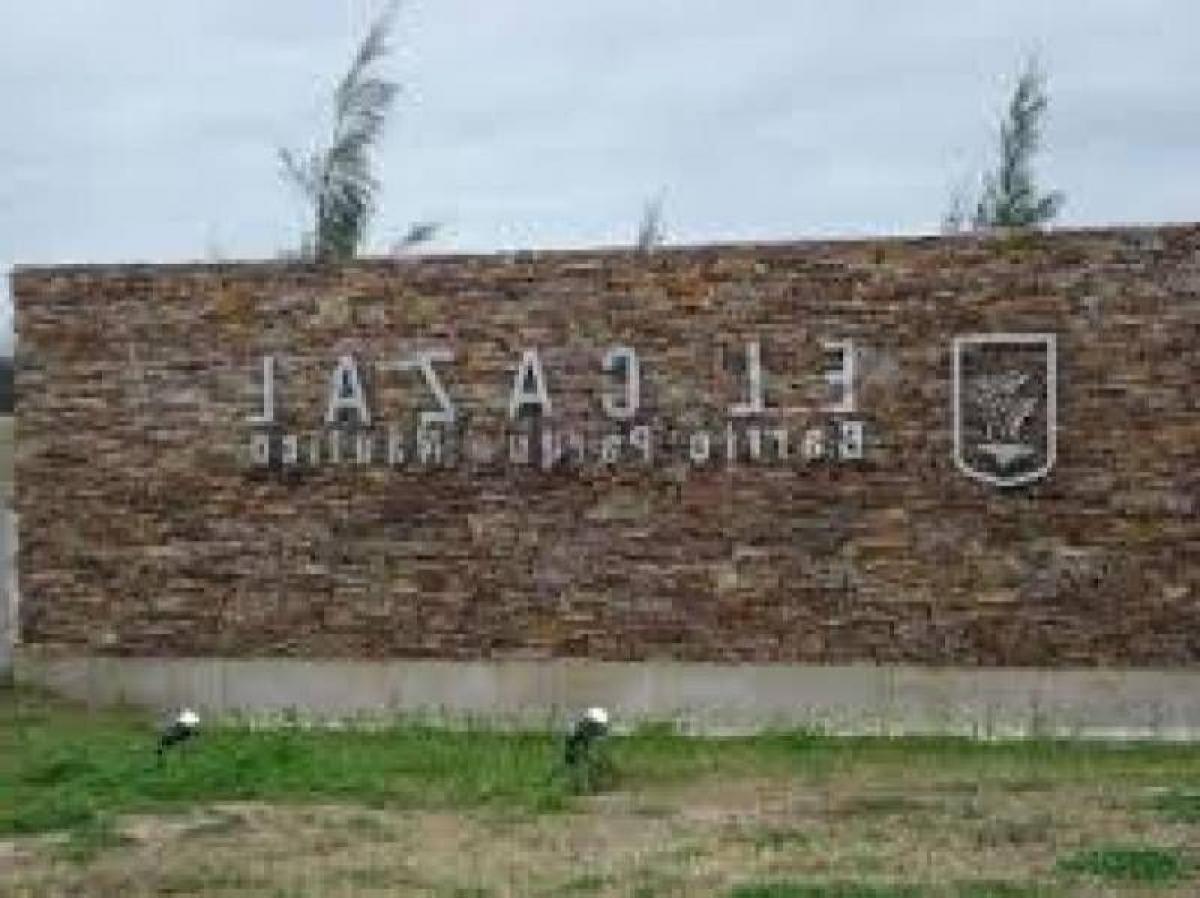  Land in Escobar, Argentina No. 117970