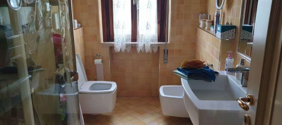 10 rooms Apartment in Bovolone, Italy No. 194988 6