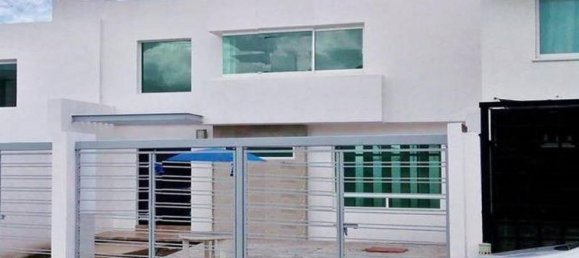 3 bedrooms House in Queretaro, Mexico No. 177412 2