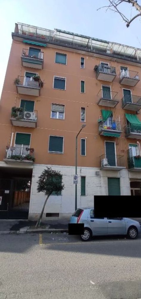 2 rooms Apartment in Sesto San Giovanni, Italy No. 11027