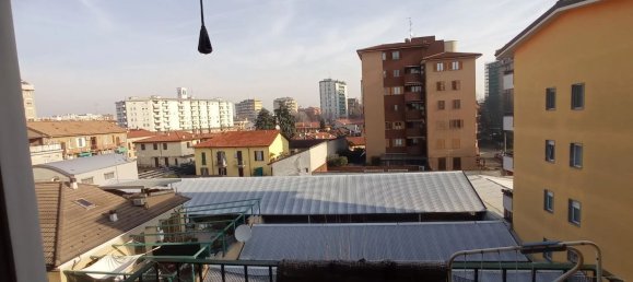2 rooms Apartment in Sesto San Giovanni, Italy No. 11027 5