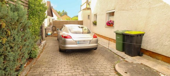 3 bedrooms House in Furth, Germany No. 318698 16