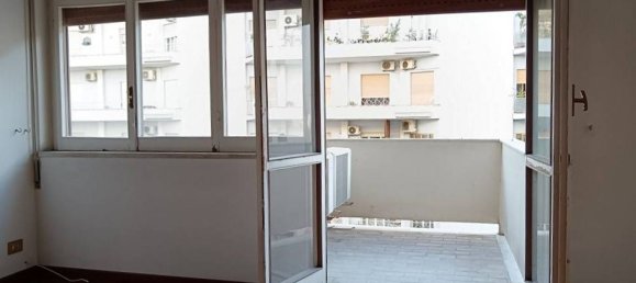 Apartamento de 3 habitaciónes en Palermo, Italy No. 267523 4