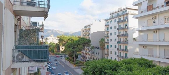 Apartamento de 3 habitaciónes en Palermo, Italy No. 267523 7