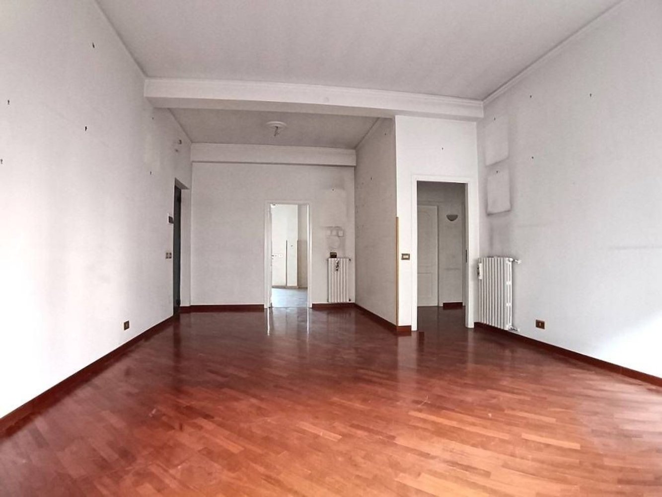 Apartamento de 3 habitaciónes en Palermo, Italy No. 267523