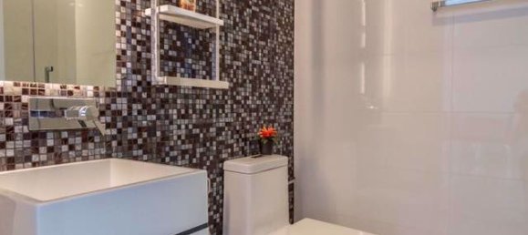 Кондоминиум  с 2 спальнями в Клонг Тоэй, Таиланд № 10038 13