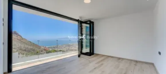 Villa T4 em Adeje, Spain N.º 89412 26