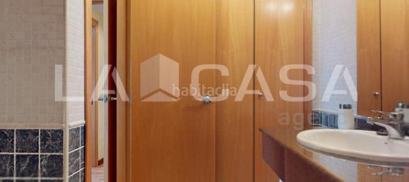 2 bedrooms Apartment in Valencia, Spain No. 187877 25