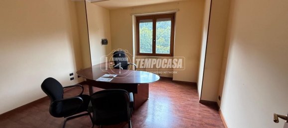6-salle Appartement à Cagliari, Italy No. 190368 8