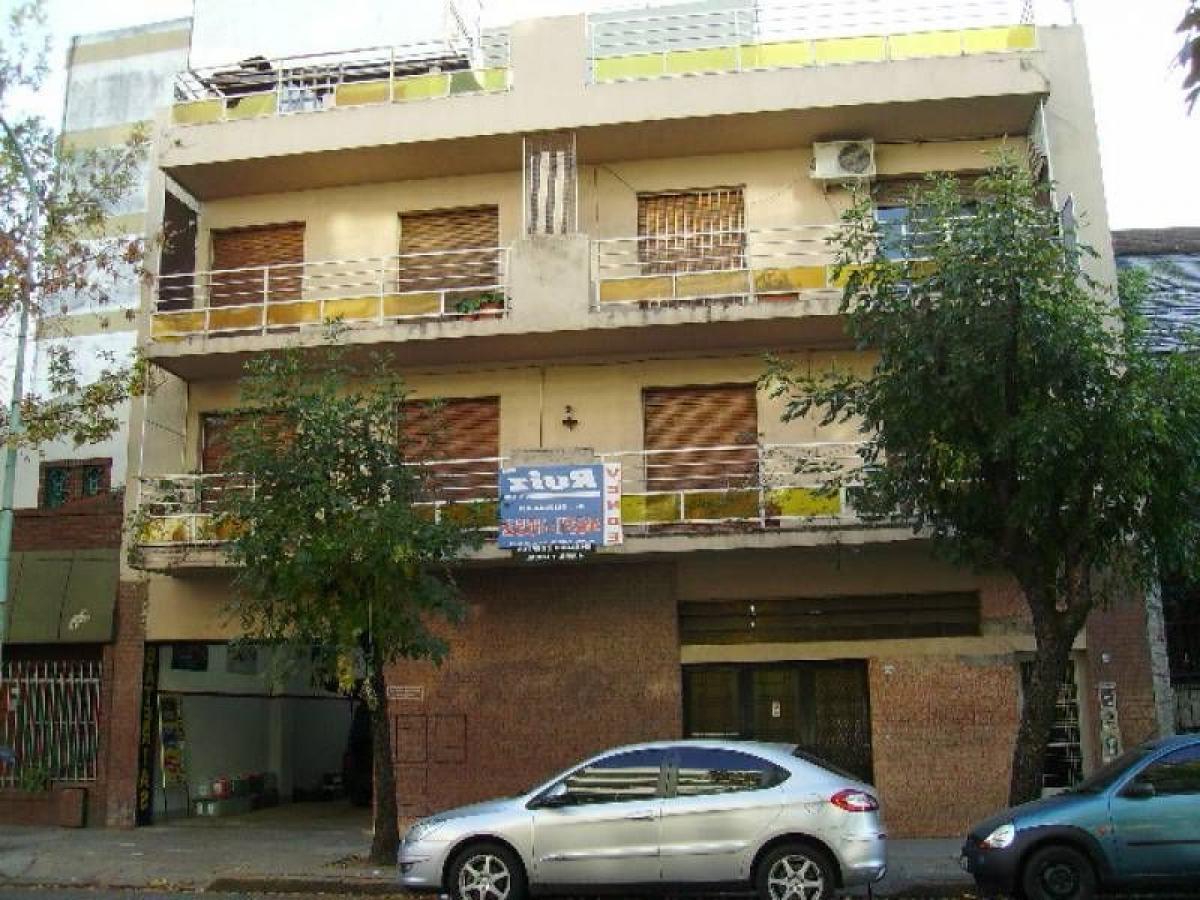 Bâtiment à Buenos Aires, Argentina 200m² No. 105317