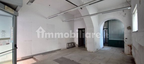 Imóvel comercial de 4 divisões em Genoa, Italy N.º 353330 5