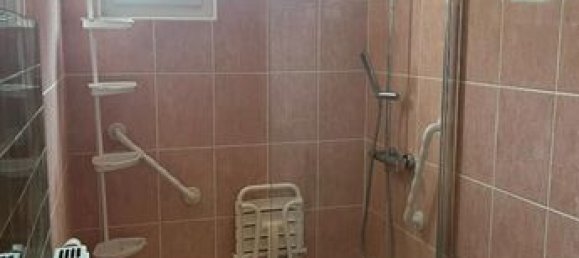 2 Schlafzimmer Haus in Vienne, France, Nr. 316014 8