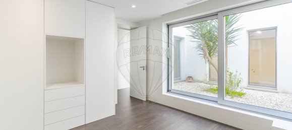 6 bedrooms House in Vila Nova de Gaia, Portugal No. 182565 34