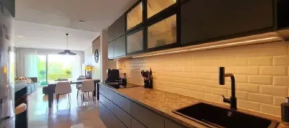 3 bedrooms Apartment in El Paraiso, Spain No. 175028 17